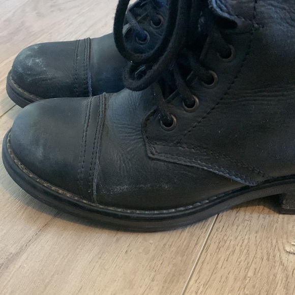 Steve Madden Troopa 2 - Picture 4 of 6